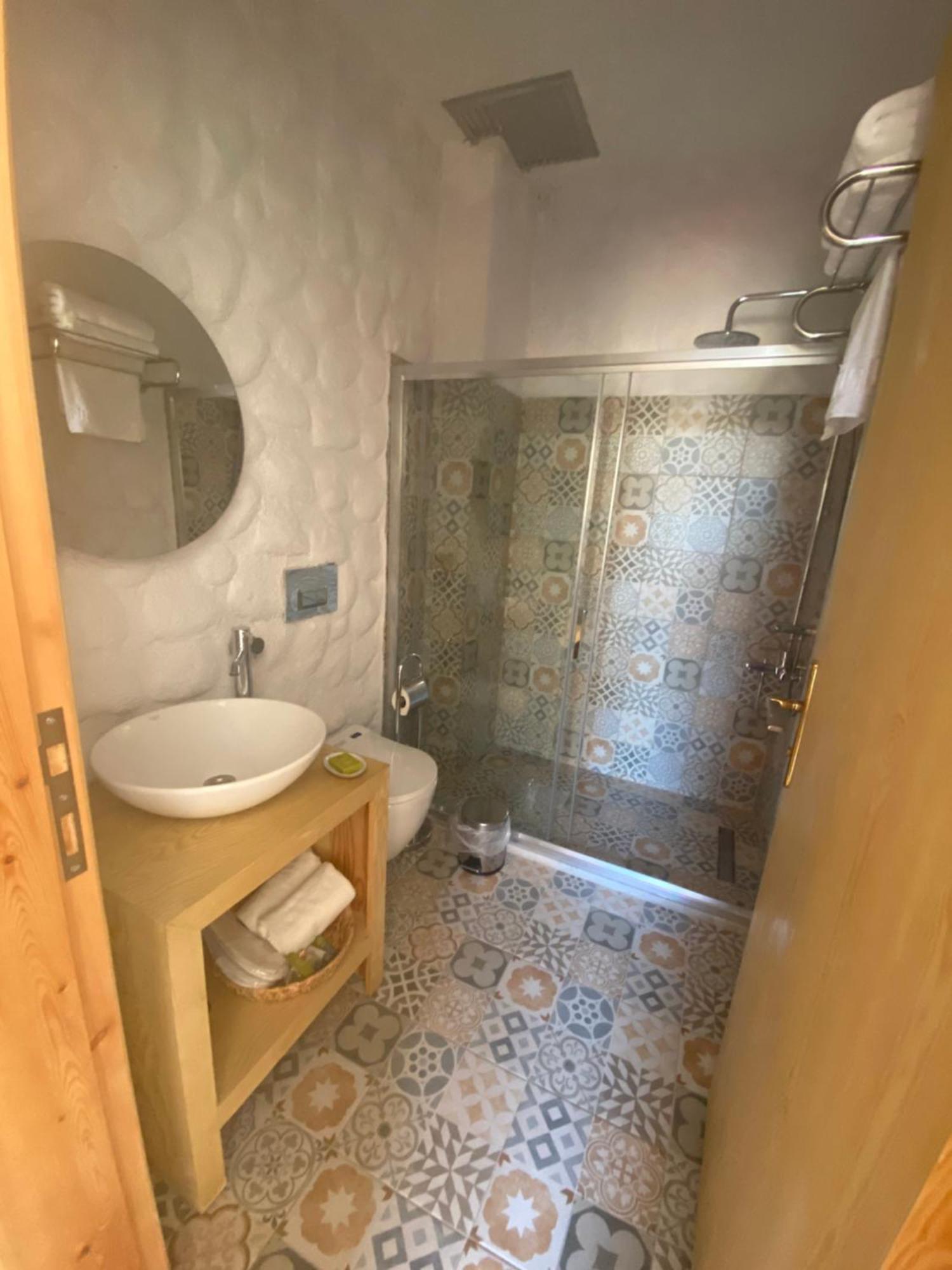 Huzurla Otel Измир Экстерьер фото