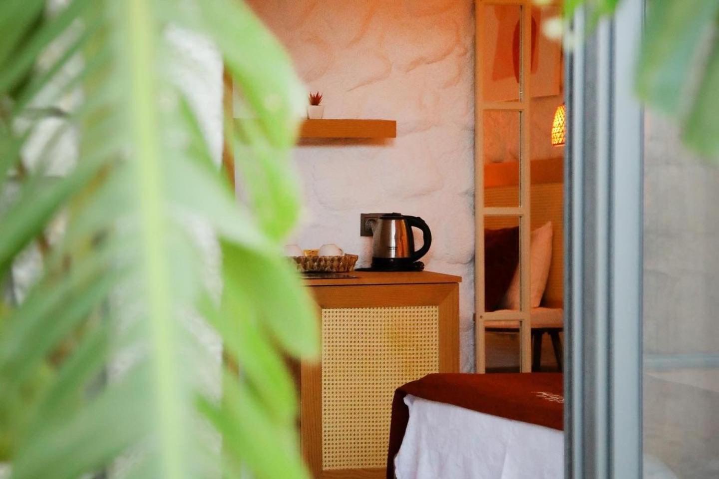Huzurla Otel Измир Экстерьер фото