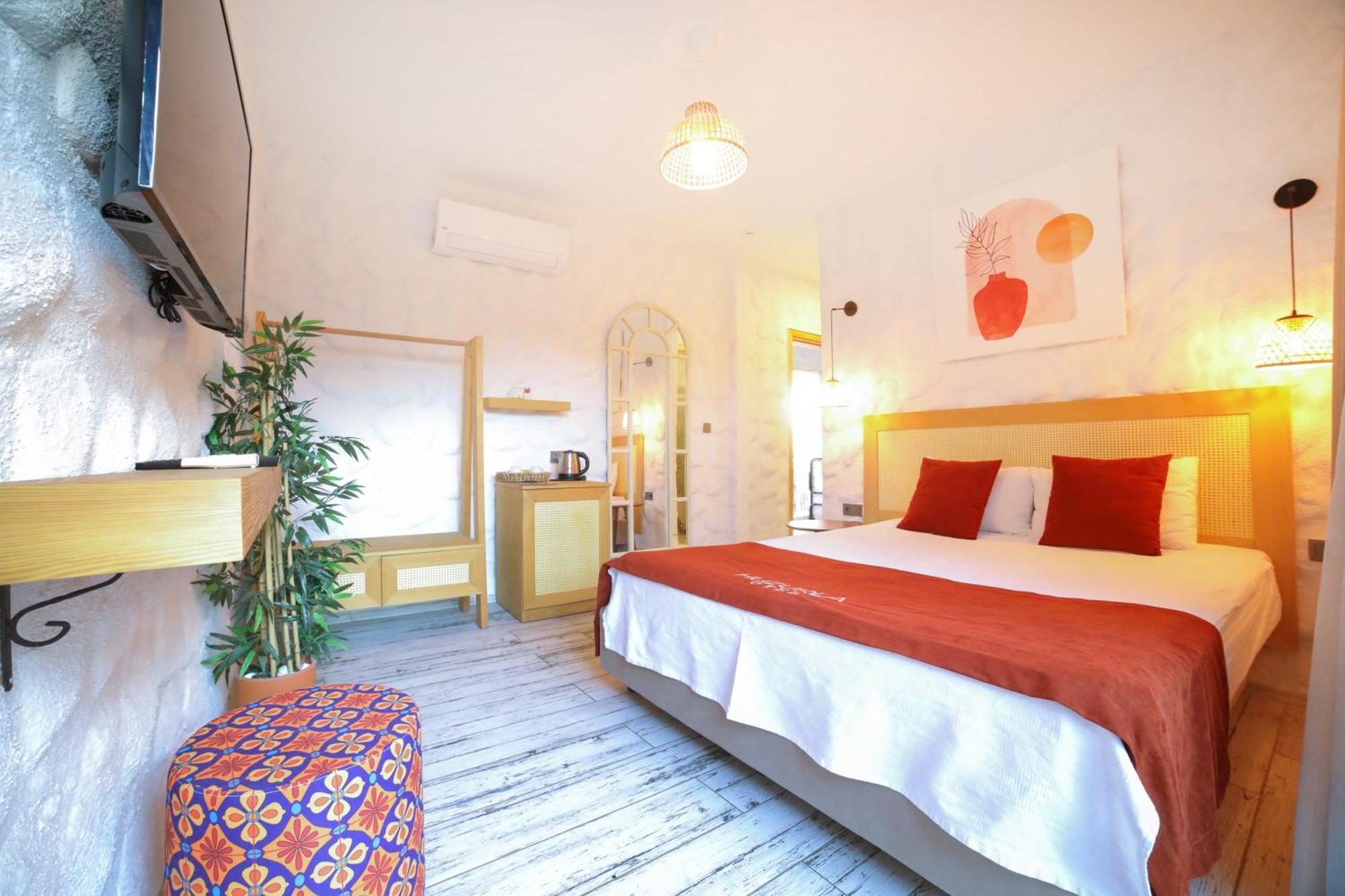 Huzurla Otel Измир Экстерьер фото
